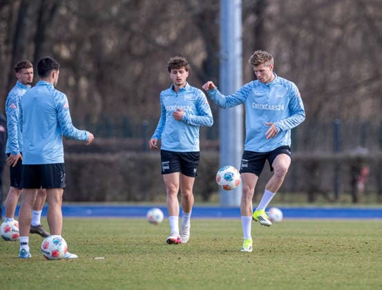 Football, Men, Season 2025 26, 2 Bundesliga, Hertha BSC, Training, f l Michael Cuisance Hertha BSC , Josip Brekalo Hertha BSC , Maurice Krattenmacher Hertha BSC , Luca Schuler Hertha BSC , 17 03 2026, Copyright: xSebastianxRäppold MatthiasxKochx