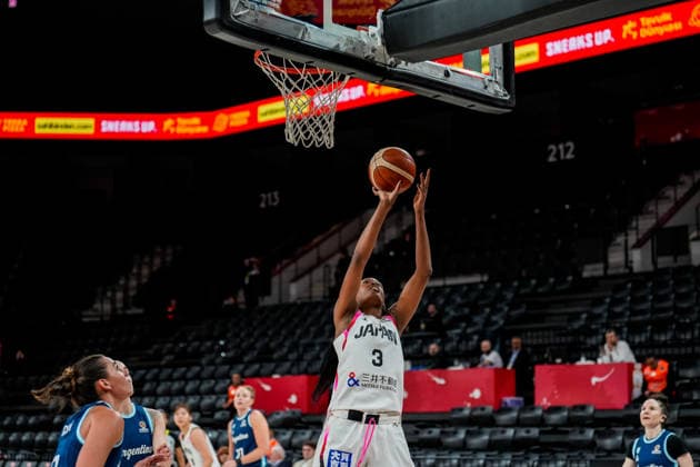 Japan v Argentina - Women s World Cup 2026 Qualifier Stephanie Mawuli of Japan takes a rebound during the Women s World Cup 2026 Qualifier between Japan and Argentina at Turkcell Basketball Development Center in Istanbul, Turkey, on March 17, 2026. Istanbul Turkey  Copyright: xYagizxGurtugx originalFilename:gurtug-japanvar260317_npywd.jpg