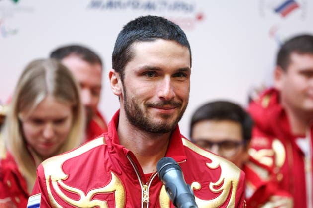 RUSSIA, MOSCOW - MARCH 17, 2026: Para ski mountaineer Nikita Filippov attends a press conference, PK, Pressekonferenz on the Russian team s performance at the 2026 Winter Paralympic Games, at the GUM department store. The Russian team scored third in the overall medal standings, bringing home the total of 12 medals (8 gold, 1 silver and 3 bronze). Sergei Bulkin TASS  90168041