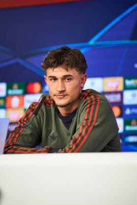 20 Tom Bischof, Portraet, Portrait, Football official press conference before the UCL match against Atalanta BC FC Bayern Atalanta Bergamo BC Munich 17 03 2026 Training ground, Säbenerstr PHOTO via LakoPress
