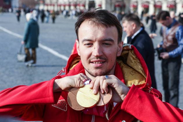 RUSSIA, MOSCOW - MARCH 17, 2026: Para alpine skier Alexei Bugayev attends a press conference, PK, Pressekonferenz on the Russian team s performance at the 2026 Winter Paralympic Games, at the GUM department store. The Russian team scored third in the overall medal standings, bringing home the total of 12 medals (8 gold, 1 silver and 3 bronze) Moscow Press Conference Following 2026 Winter Paralympics  - ZUMAt113 20260317_zaa_t113_304 Copyright: xSergeixBulkinx