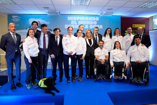 March 17, 2026, Madrid, Madrid, Spain: Photo family during the reception of the Spanish athletes who participated in the MilanoÃ¢â‚¬Cortina 2026 Winter Paralympic Games, held at the headquarters of the Higher Sports Council (CSD) on March 17, 2026 in Madrid, Spain. Madrid Spain - ZUMAa181 20260317_zaa_a181_076 Copyright: xOscarxJ.xBarrosox