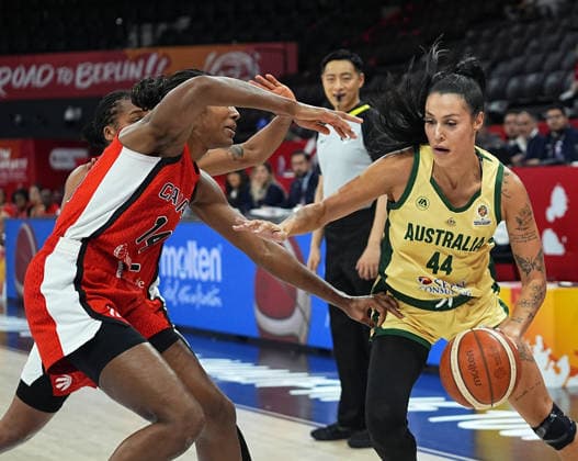 Australia v Canada - FIBA Women World Cup Qualifiers ISTANBUL, TURKIYE - MARCH 17: Australia player Alex Wilson (44) and Canada player Kayla Alexander (14) battle for the ball during the FIBA Women World Cup Qualifiers Group C match between Australia and Canada at the Turkcell Basketball Development Center in Istanbul, Turkiye on March 17, 2026. Esra Bilgin Anadolu Istanbul Turkey. Editorial use only. Please get in touch for any other usage.  Copyright: x2026xAnadoluxEsraxBilginx