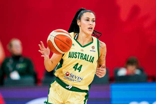 Australia v Canada: Women s World Cup 2026 Qualifier Alex Wilson of Australia plays during the Women s World Cup 2026 Qualifier between Australia and Canada at Turkcell Basketball Development Center in Istanbul, Turkey, on March 17, 2026. Istanbul Istanbul Turkey  Copyright: xYagizxGurtugx originalFilename:gurtug-australi260317_npcHI.jpg