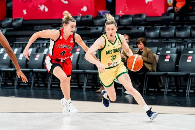 Australia v Canada - Women s World Cup 2026 Qualifier Sami Whitcomb of Australia is in action during the Women s World Cup 2026 Qualifier between Australia and Canada at Turkcell Basketball Development Center in Istanbul, Turkey, on March 17, 2026. Istanbul Turkey  Copyright: xYagizxGurtugx originalFilename:gurtug-australi260317_npONt.jpg
