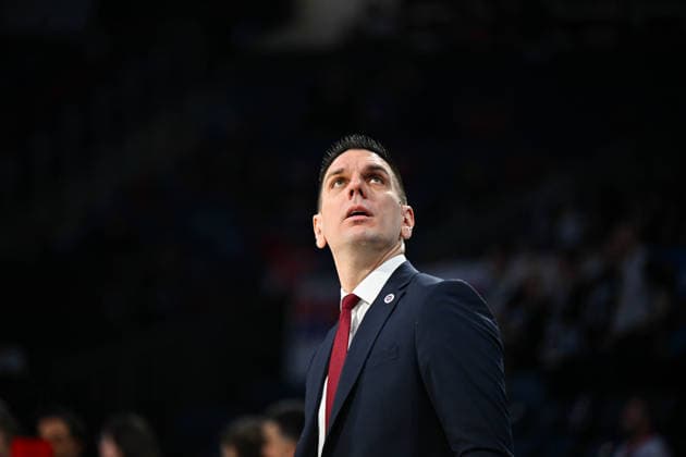 Bahcesehir Koleji v U-BT Cluj-Napoca - BKT EuroCup ISTANBUL, TURKIYE - MARCH 17: Bahcesehir Koleji head coach Marko Barac follows the game during the BKT EuroCup quarterfinal basketball match between Bahcesehir Koleji and U-BT Cluj-Napoca at Sinan Erdem Sports Hall in Istanbul, Turkiye, on March 17, 2026. Cem Tekkesinoglu Anadolu Istanbul Turkey. Editorial use only. Please get in touch for any other usage.  Copyright: x2026xAnadoluxCemxTekkesinoglux