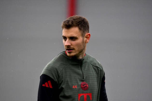 17 03 2026, FC Bayern Training Center, Munich, Training FC Bayern Munich , in the picture final training of FC Bayern Munich before the Champions League second leg against Atalanta Bergamo, Josip Stanisic Munich Photo by Midori Ikenouchi Hasan Bratic DeFodi Images