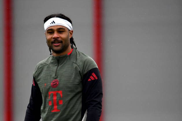 17 03 2026, FC Bayern Training Center, Munich, Training FC Bayern Munich , in the picture final training of FC Bayern Munich before the Champions League second leg against Atalanta Bergamo, Serge Gnabry Munich Photo by Midori Ikenouchi Hasan Bratic DeFodi Images