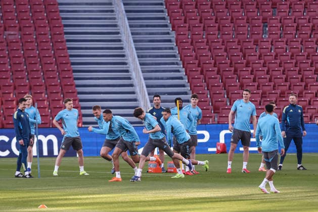 March 17, 2026, Barcelona, Barcelona, SPAIN: Players of Newcastle United during the training day Newcastle United ahead UEFA Champions League 2025 26, football match against FC Barcelona, Barca at Spotify Camp Nou Stadium on March 17, 2026 in Barcelona, Spain. Newcastle United Training Session And press conference, PK, Pressekonferenz - UEFA Champions League 2025 26 - ZUMAa181 20260317_zaa_a181_135 Copyright: xJavierxBorregox