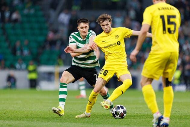 Ivan Fresneda and Hakon Evjen seen during UEFA Champions League Round of 16 game between teams of Sporting CP and FK Bodo Glimt at Estadio Jose Alvalade (Maciej Rogowski Ball Raw Images) Lisbon Estadio Jose Alvalade Portugal Copyright: xMaciejxRogowskix maciejrogowski_sporting_bodo_2526_ROG6379