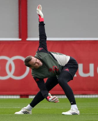 17 03 2026, FC Bayern Training, Saebenerstrasse Muenchen, Soccer, Sport, in the picture Manuel Neuer FC Bayern Muenchen