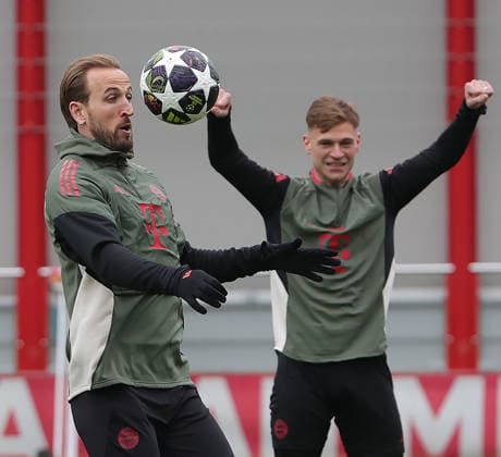 17 03 2026, FC Bayern Training, Saebenerstrasse Muenchen, Soccer, Sports, in the picture Harry Kane FC Bayern Muenchen and Joshua Kimmich FC Bayern Muenchen
