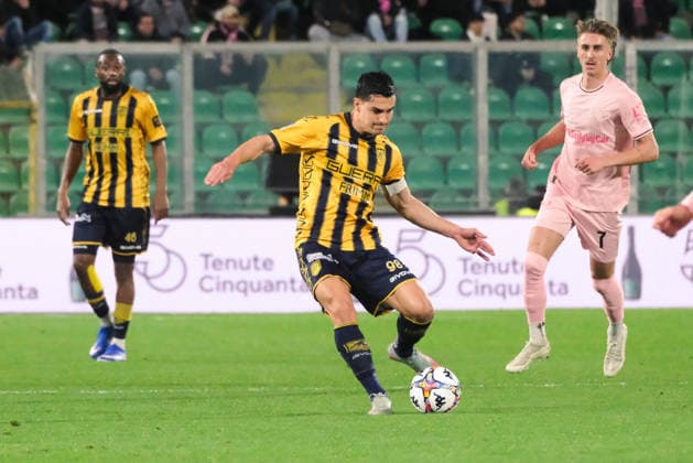Palermo, Italy, 17 March 2026. Renzo Barbera Stadium, Palermo vs Juve Stabia, match valid for the 2025 2026 Serie B championship. In the photo: Nicola Mosti (SS Juve Stabia)  Copyright: xFedericoxSerra IPAxSportx xipa-agency.netx xx IPA_73046022 IPA_Agency_IPA73046022