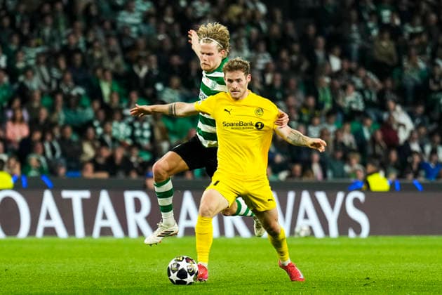 Football, Champions League 2025 2026 Sporting Lisbon Bodo Glimt Lisbon, Portugal 20260317 Sporting s Morten Hjulmand in a duel with Glimt s Ole Didrik Blomberg during the football match in the Champions League between Sporting Lisboa and Bodo Glimt at Estadio JosÃ Alvalade Photo Fredrik Varfjell NTB Lisboa Portugal EDITORIAL USE ONLY RESTRICTED USE FOR BETTING COMPANIES  Copyright: xFredrikxVarfjellx xNTBx