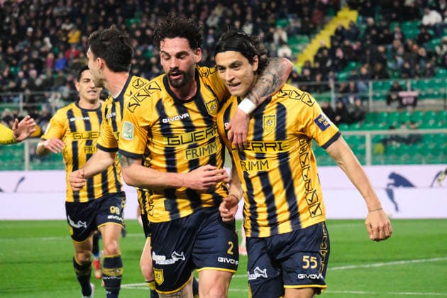CALCIO - Serie B - Palermo FC vs SS Juve Stabia Palermo, Italy, 17 March 2026. Renzo Barbera Stadium, Palermo vs Juve Stabia, match valid for the 2025 2026 Serie B championship. In the photo: Giuseppe Leone (SS Juve Stabia) rejoicing after his goal Palermo Italy  Copyright: xIPAxSport ABACAx