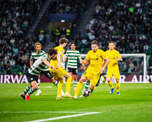 March 17, 2026, Lisbon, Lisbon, Portugal: Fredrik Bjorkan of Bodo Glimt in control of the ball in another attack, during the UEFA Champions League - Round of 16 (2nd leg), between Sporting CP vs FC Bodo Glimt at Alvalade Stadium, Lisbon, on March 17, 2026 Soccer2026: Sporting CP Vs FC Bodo Glimt  - ZUMAr200 20260317_zsp_r200_020 Copyright: xNunoxReisinhox