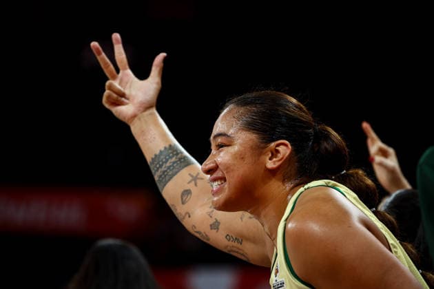 Australia vs Canada Women s Basketball World Cup 2026 Qualifying Tournaments Zitina Aokuso of Australian national team, Nationalteam shows a three point sign during the Women s Basketball World Cup 2026 Qualifying Tournaments Group Phase - Group A between Australia National Team and Canada National Team at Turkcell Basketball Development Center on March 17, 2026 in Istanbul, Turkey. Istanbul Istanbul Turkey Copyright: xBurakxBasturkx
