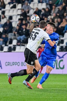 Spezia™s Petko Hristov fights for the ball with Empoli™s Marco Nasti during the Serie B soccer match between Spezia and Empoli at the Alberto Picco Stadium in La Spezia, Italy - Tuesday, March 17, 2026. - Soccer .  Copyright: xTanoxPecoraro LaPressex
