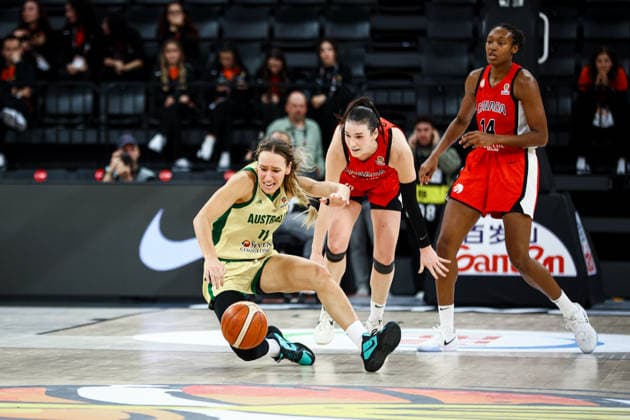 Australia vs Canada Women s Basketball World Cup 2026 Qualifying Tournaments Alanna Smith of Australian national team, Nationalteam falls after a collision during the Women s Basketball World Cup 2026 Qualifying Tournaments Group Phase - Group A between Australia National Team and Canada National Team at Turkcell Basketball Development Center on March 17, 2026 in Istanbul, Turkey. Istanbul Istanbul Turkey Copyright: xBurakxBasturkx