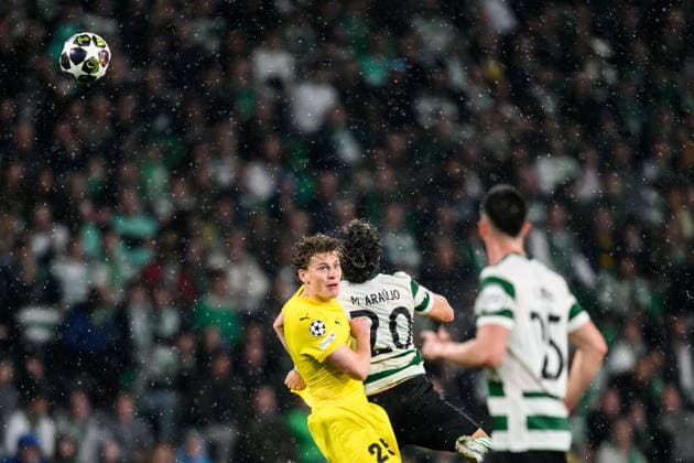 260317 Isak Dybvik Määttä of Bodo Glimt and Maximiliano Araujo of Sporting during the UEFA Champions League football match between Sporting CP and Bodo Glimt on March 17, 2026 in Lisbon Photo Marius Simensen BILDBYRAN COP 238 MM0063 bbeng football fotball fotboll soccer uefa champions league mesterligaen bodo glimt sporting clube de portugal sporting lisboa sporting lisbon sporting cp  Copyright: MARIUSxSIMENSEN BB260317BB835