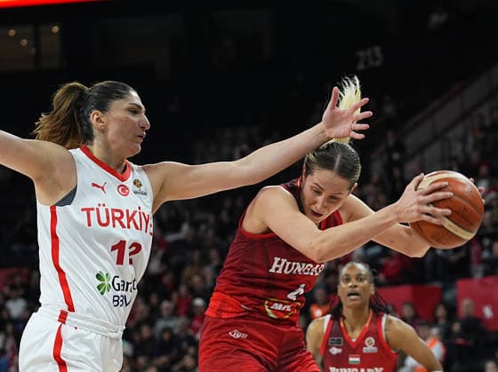 Turkiye v Hungary - FIBA Women’s World Cup Qualifiers ISTANBUL, TURKIYE - MARCH 17: Zeynep Gul (12) of Turkiye in action against Debora Dubei (4) of Hungary during the FIBA Women’s World Cup Qualifiers Group C basketball match between Turkiye and Hungary at the Turkcell Basketball Development Center, in Istanbul, Turkiye, on March 17, 2026. Esra Bilgin Anadolu Istanbul Turkey. Editorial use only. Please get in touch for any other usage.  Copyright: x2026xAnadoluxEsraxBilginx