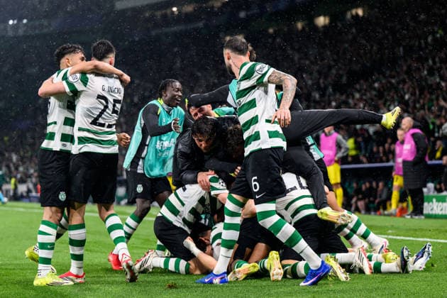 260317 Maximiliano Araujo of Sporting celebrate with team mates after the 4 0 goal during the UEFA Champions League football match between Sporting CP and Bodo Glimt on March 17, 2026 in Lisbon Photo Marius Simensen BILDBYRAN COP 238 MM0063 bbeng football fotboll soccer uefa champions league mesterligaen bodo glimt sporting clube de portugal sporting lisboa sporting lisbon sporting cp jubel  Copyright: MARIUSxSIMENSEN BB260317BB892