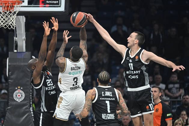 PARTIZAN vs DUBAI BASKETBALL DWAYNE BACON vs ALEKSEJ POKUSEVSKI basketball Partizan vs Dubai basketball during Euroleague match at Beogradska arena, Beolgrade 17.03.2026 Foto: BASKETBALL, EUROLEAGUE, PARTIZAN, DUBAI BASKETBALL Belgrade Belgrade arena Serbia Copyright: xMarkoxMetlas xMNxPressx