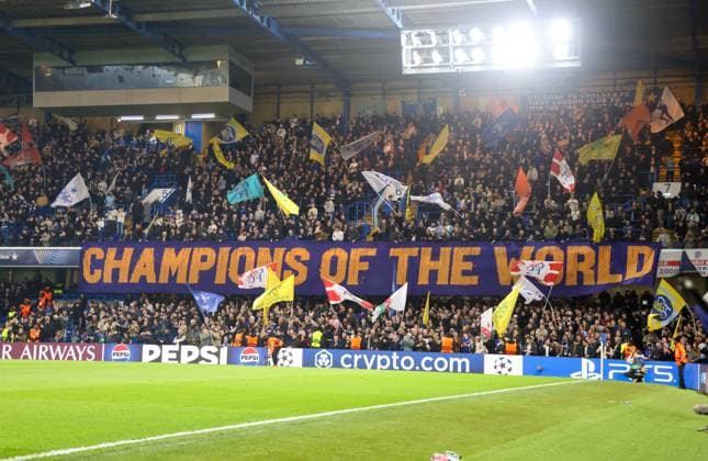 A banner declaring Chelsea Champions of the World is displayed before the game Chelsea v Paris Saint Germain, Football, UEFA Champions League Round of 16 2nd Leg, Stanford Bridge, Chelsea, London - UK, 17 03 2026 Editorial use only  Copyright: xMattxImpey Shutterstockx 16778767d