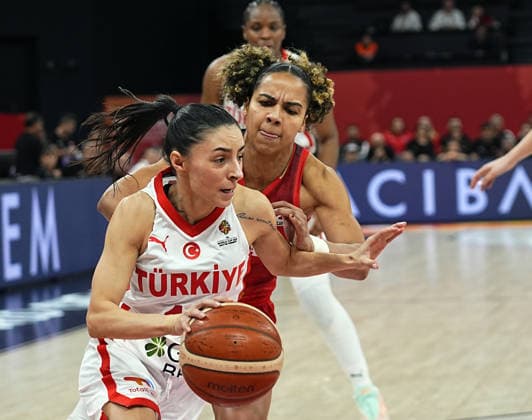 Turkiye v Hungary - FIBA Women’s World Cup Qualifiers ISTANBUL, TURKIYE - MARCH 17: Alperi Onar of the Turkiye in action against Nina Aho of Hungary during the FIBA Women World Cup Qualifiers Group C match between Turkiye and Hungary at the Turkcell Basketball Development Center in Istanbul, Turkiye on March 17, 2026. Esra Bilgin Anadolu Istanbul Turkey. Editorial use only. Please get in touch for any other usage.  Copyright: x2026xAnadoluxEsraxBilginx