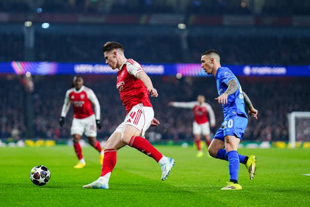 Viktor Gyökeres FC Arsenal, 14 , Alejandro Grimaldo Bayer 04 Leverkusen, 20 ENG, FC Arsenal vs Bayer 04 Leverkusen, Football, UEFA Champions League, Round of 16, 2025 2026 season, 17 03 2026 ENG, FC Arsenal vs Bayer 04 Leverkusen, Football, UEFA Champions League, Round of 16, 2025 2026 season, 17 03 2026 London Copyright: xEibner-Pressefoto MarcelxvonxFehrnx EP_MFN