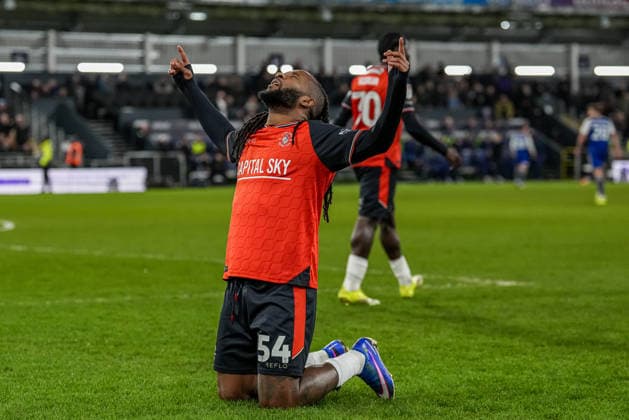 GOAL - Kasey Palmer (54) of Luton Town celebrates after he scores the opening goal during the Sky Bet League 1 match between Luton Town and Exeter City at Kenilworth Road, Luton, England on 17 March 2026.  Copyright: xDavidxHornx PMI-7189-0008