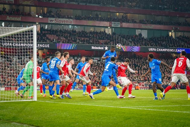England Football UEFA Champions League 2025 2026, Round of 16 second leg FC Arsenal London vs Bayer 04 Leverkusen Emirates Stadium London Corner kick Copyright: xJOERANxSTEINSIEKx