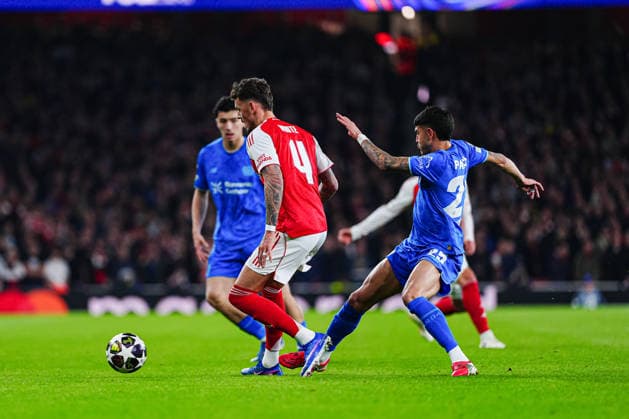 Ben White FC Arsenal, 04 , Exequiel Palacios Bayer 04 Leverkusen, 25 ENG, FC Arsenal vs Bayer 04 Leverkusen, Football, UEFA Champions League, Round of 16, 2025 2026 season, 17 03 2026 ENG, FC Arsenal vs Bayer 04 Leverkusen, Football, UEFA Champions League, Round of 16, 2025 2026 season, 17 03 2026 London Copyright: xEibner-Pressefoto MarcelxvonxFehrnx EP_MFN