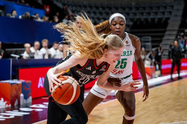 Basketball Villeurbanne 17 03 2026 Wommen™s Basketball World Cup 2026 Qualifying Tournament Nigeria NIG Germany GER Frida Bühner Germany, No 20 Victoria Macaulay Nigeria, No 25