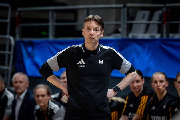 2026 FIBA Women’s Basketball World Cup, History, National Coach, Archive photos