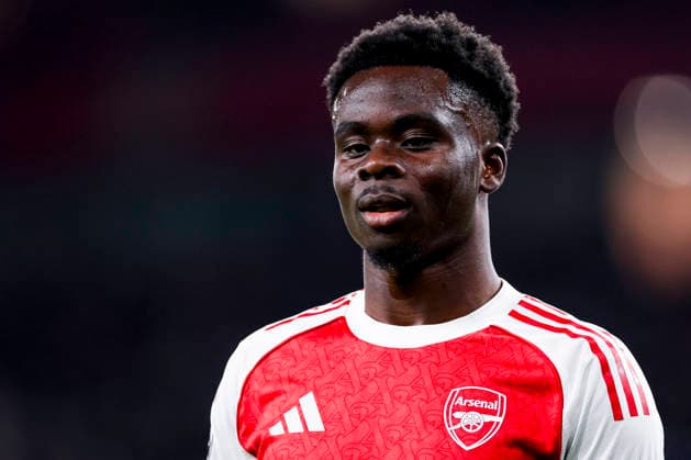LONDON, ENGLAND - MARCH 17: Bukayo Saka of Arsenal looks on during the UEFA Champions League 2025 26 Round of 16 Second Leg match between Arsenal FC and Bayer 04 Leverkusen at Arsenal Stadium on March 17, 2026 in London, England.  Copyright: xRenexNijhuis MBxMediax