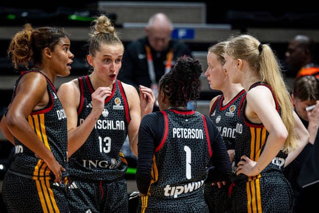 Basketball Villeurbanne 17 03 2026 Wommen™s Basketball World Cup 2026 Qualifying Tournament Nigeria NIG Germany GER Leonie Fiebich Germany, No 13 Henriette Höfermann Alba, No 08 li Alexis Peterson Germany, No 01 Emma Eichmeyer Germany, No 09 Frida Bühner Germany, No 20