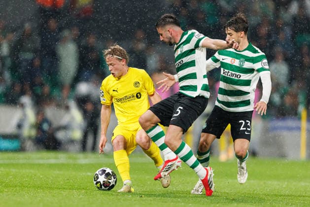 Sondre Auklend and Goncalo Inacio seen during UEFA Champions League Round of 16 game between teams of Sporting CP and FK Bodo Glimt at Estadio Jose Alvalade (Maciej Rogowski Ball Raw Images) Lisbon Estadio Jose Alvalade Portugal Copyright: xMaciejxRogowskix maciejrogowski_sporting_bodo_2526_ROG1272