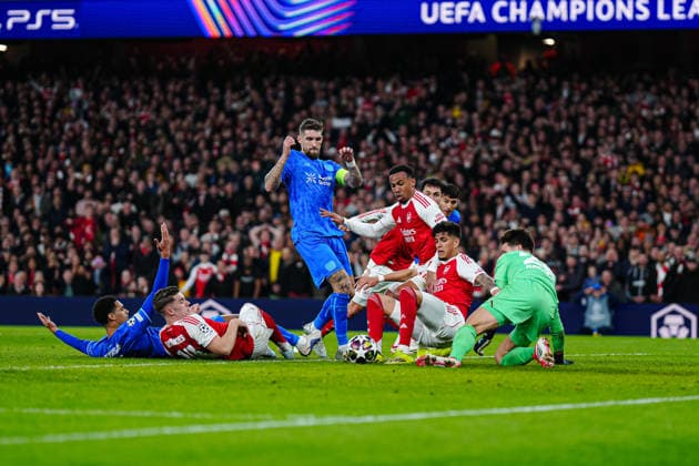 Goal kick Goal chance FC Arsenal ENG, FC Arsenal vs Bayer 04 Leverkusen, Football, UEFA Champions League, Round of 16, 2025 2026 season, 17 03 2026 ENG, FC Arsenal vs Bayer 04 Leverkusen, Football, UEFA Champions League, Round of 16, 2025 2026 season, 17 03 2026 London Copyright: xEibner-Pressefoto MarcelxvonxFehrnx EP_MFN