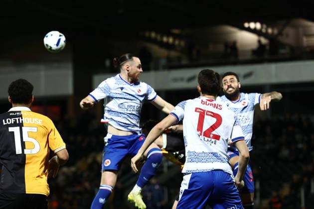 Burton Albion v Reading, EFL Sky Bet League 1 Reading defender Haydon Roberts (5) heads clear during the EFL Sky Bet League 1 match between Burton Albion and Reading at the Pirelli Stadium, Burton upon Trent, UK on 17 March 2026. Burton upon Trent Pirelli Stadium Staffordshire UK Editorial use only DataCo restrictions apply See www.football-dataco.com , Copyright: xJohnxMallettx PSI-23912-0049