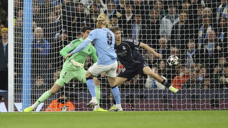 Manchester City v Real Madrid , UEFA Champions League, Round of 16, 2nd leg 17.03.26 Manchester City v Real Madrid , UEFA Champions League, Round of 16, 2nd leg Bradley Ormesher The Times Erling Haaland of Manchester City scores and celebrates scoring his teams 1st goal 1-1  Copyright: xBradleyxOrmesherx NINTCHDBPICT001067509198