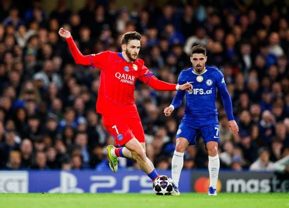 Khvicha Kvaratskhelia of Paris Saint Germain gets away from Pedro Neto of Chelsea Chelsea v Paris Saint Germain, Football, UEFA Champions League Round of 16 2nd Leg, Stanford Bridge, Chelsea, London - UK, 17 03 2026 Editorial use only  Copyright: xMattxImpey Shutterstockx 16778767ai