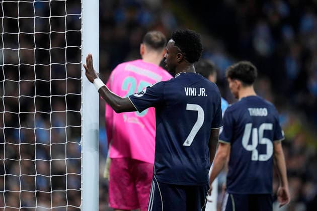 March 17, 2026, Manchester, Manchester, England: Vinicius Junior of Real Madrid CF gestures during the UEFA Champions League 2025 26 Round of 16 Second Leg match between Manchester City and Real Madrid C.F. at Etihad Stadium on March 17, 2026, in Manchester, England. Manchester City V Real Madrid C.F. - UEFA Champions League 2025 26 Round Of 16 Second Leg  - ZUMAa181 20260317_zaa_a181_209 Copyright: xDennisxAgyemanx