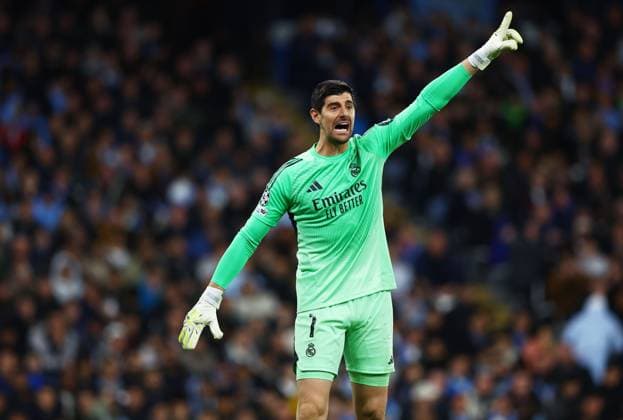Real Madrid goalkeeper Thibaut Courtois Manchester City v Real Madrid, UEFA Champions League, Round of 16, Second Leg, Football, Etihad Stadium, Manchester, UK - 17 Mar 2026Manchester Etihad Stadium United Kingdom EDITORIAL USE ONLY No use with unauthorised audio, video, data, fixture lists, club league logos or live services. Online in-match use limited to 120 images, no video emulation. No use in betting, games or single club league player publications.  Copyright: xMattxWest Shutterstockx 16776379av