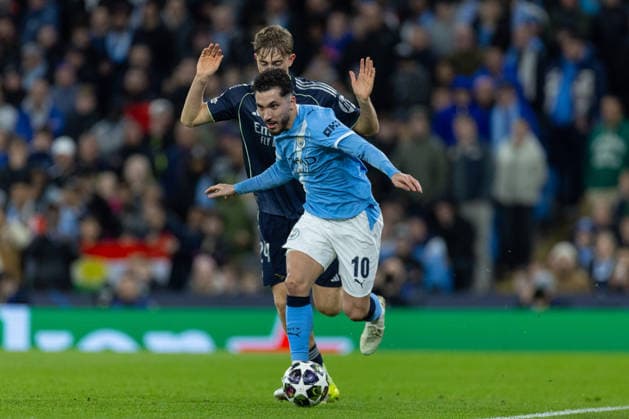 Football - UEFA Champions League - Round of 16 - 2nd Leg - Manchester City FC v Real Madrid CF MANCHESTER, ENGLAND - Tuesday, March 17, 2026: Manchester City s Rayan Cherki during the UEFA Champions League Round of 16 2nd Leg match between Manchester City FC and Real Madrid CF at the City of Manchester Stadium. (Photo by David Rawcliffe Propaganda) MANCHESTER City of Manchester Stadium GREATER MANCHESTER ENGLAND  Copyright: xDavidxRawcliffex P2026-03-17-Man_City_Real_Madrid-82