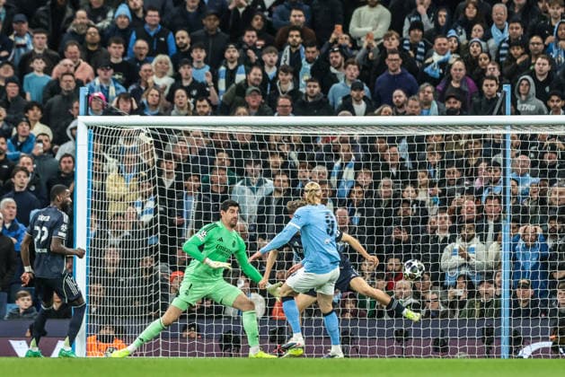 Manchester City FC v Real Madrid CF - UEFA Champions League 2025 26 Round of 16 Second Leg Erling Haaland of Manchester City scores to make it 1-1 during the UEFA Champions League last 16 second leg match between Manchester City and Real Madrid at The City of Manchester Stadium in Manchester, United Kingdom, on March 17, 2026. Manchester Greater Manchester United, ManU Kingdom  Copyright: xNewsxImagesx originalFilename:cosgrove-uefacham260317_npkn5.jpg