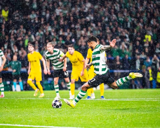 March 17, 2026, Lisbon, Lisbon, Portugal: Luis Suarez of Sporting CP Takes a shot and covert the penalty, during the UEFA Champions League - Round of 16 (2nd leg), between Sporting CP vs FC Bodo Glimt at Alvalade Stadium, Lisbon, on March 17, 2026 Lisbon Portugal - ZUMAr200 20260317_zsp_r200_034 Copyright: xNunoxReisinhox