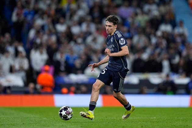 March 17, 2026, Manchester, Manchester, England: Thiago Pitarch of Real Madrid CF in action during the UEFA Champions League 2025 26 Round of 16 Second Leg match between Manchester City and Real Madrid C.F. at Etihad Stadium on March 17, 2026, in Manchester, England. Manchester City V Real Madrid C.F. - UEFA Champions League 2025 26 Round Of 16 Second Leg  - ZUMAa181 20260317_zaa_a181_219 Copyright: xDennisxAgyemanx