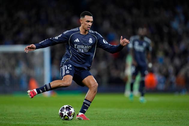 March 17, 2026, Manchester, Manchester, England: Trent Alexander-Arnold of Real Madrid CF in action during the UEFA Champions League 2025 26 Round of 16 Second Leg match between Manchester City and Real Madrid C.F. at Etihad Stadium on March 17, 2026, in Manchester, England. Manchester City V Real Madrid C.F. - UEFA Champions League 2025 26 Round Of 16 Second Leg  - ZUMAa181 20260317_zaa_a181_223 Copyright: xDennisxAgyemanx