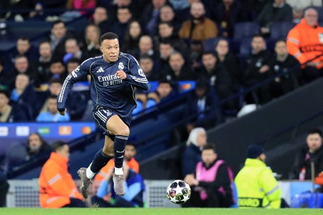 17th March 2026; Etihad Stadium, Manchester, England; UEFA Champions League Football, Manchester City versus Real Madrid; Kylian Mbappe of Real Madrid runs with the ball  DavidxBlunsden Content restricted for UK based newspaper
